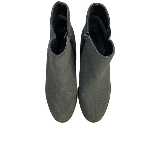 KENSIE Gerona Leather Perforated Dark Gray Booties Size 9 Womens Zipper - Picture 3 of 11